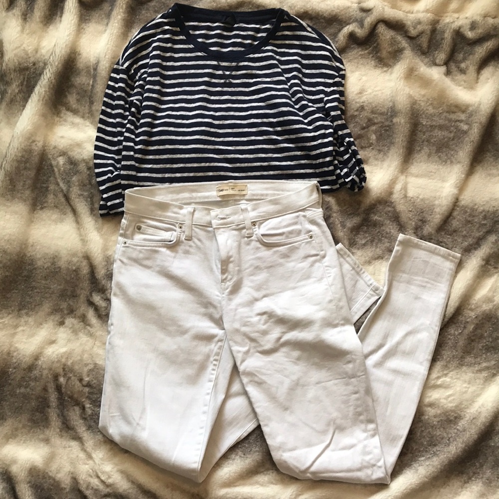 White gap skinny jeans